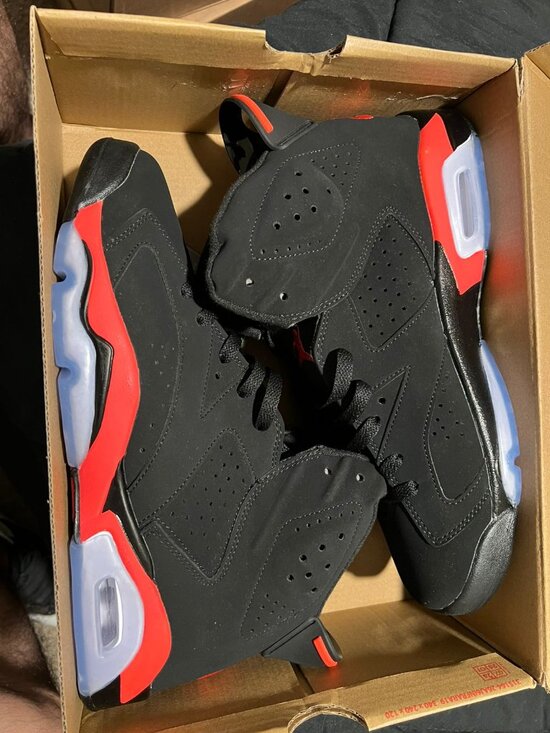 AIR JORDAN 6 RETRO main image 4